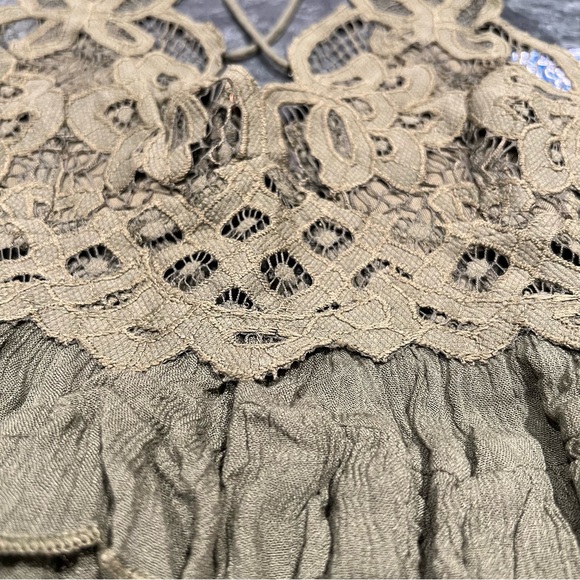 Free People Top XS Intimately Adella Cami Lace Olive Sparrow Green NWT Ruffle - Picture 2 of 10